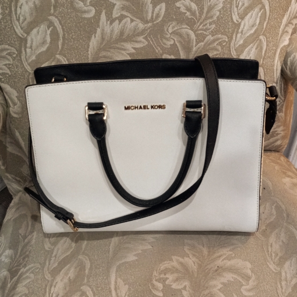 Michael Kors  tote animal print sides